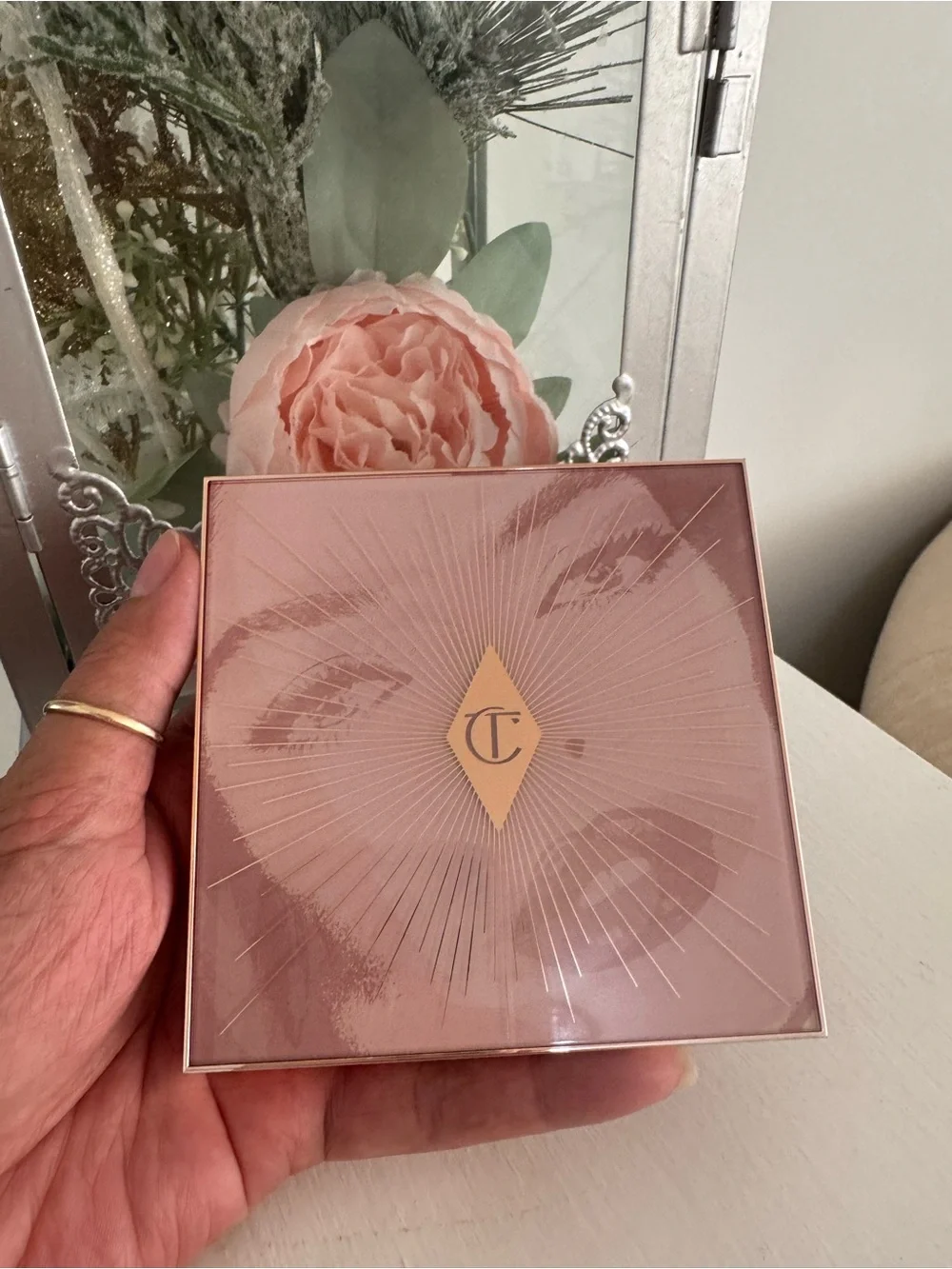 Charlotte Tilbury Face Palette — Champagne, Peach, Warm Brown, Taupe